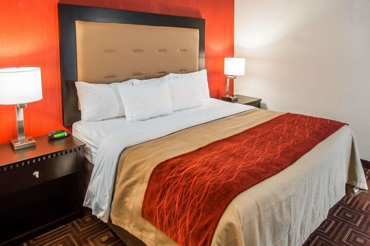 Room 21 of 37