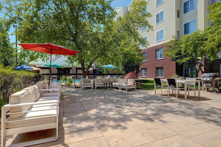 Terrace/Patio 32 of 33