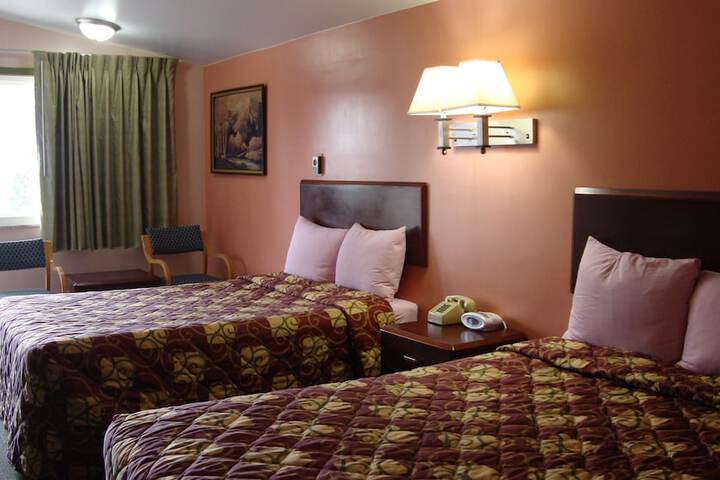 Room 22 of 42