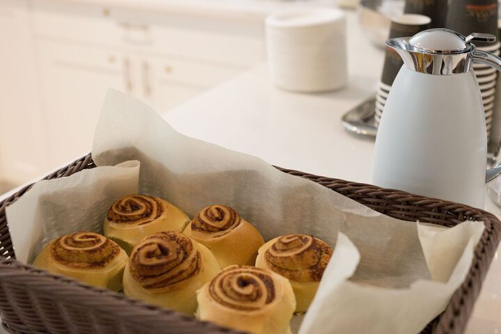 Breakfast/Coffee Service 56 of 86