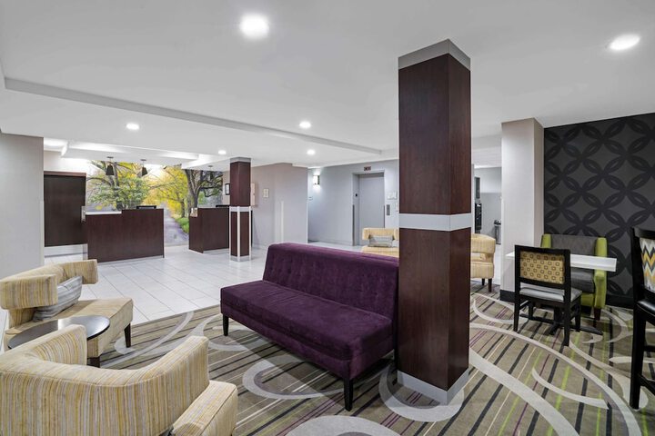 Hotel Interior 16 of 51