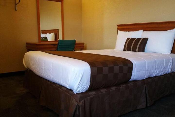 ECONOMY EXPRESS INN