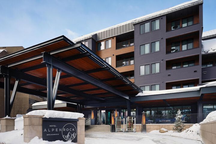 Hotel Alpenrock Breckenridge Curio Collection by Hilton