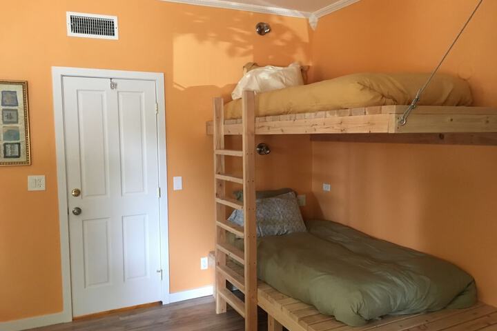 Room 61 of 65