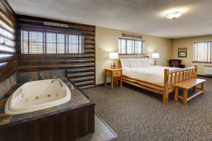 Room 15 of 44