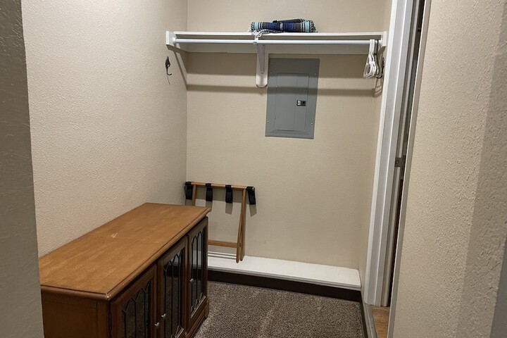Room 36 of 62