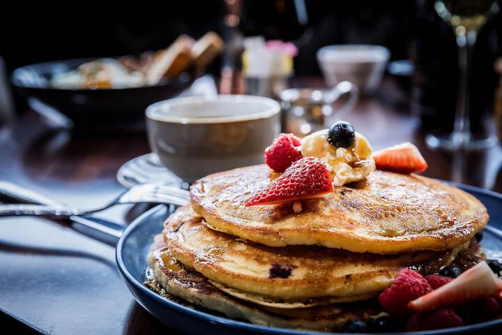 Breakfast/Coffee Service 77 of 142