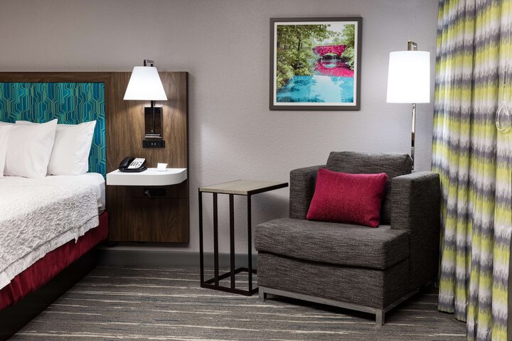 Hampton Inn Bentonville / Rogers