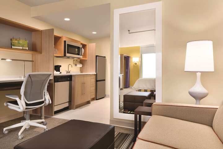Room 16 of 41