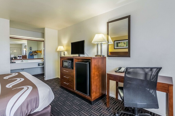 Quality Inn Fresno Near University