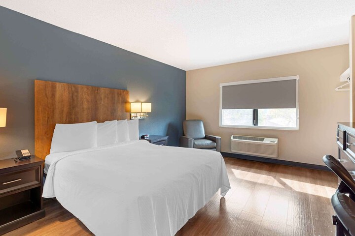 Room 25 of 31