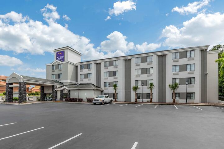Hotel 3 of 31