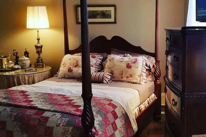 Room 35 of 42