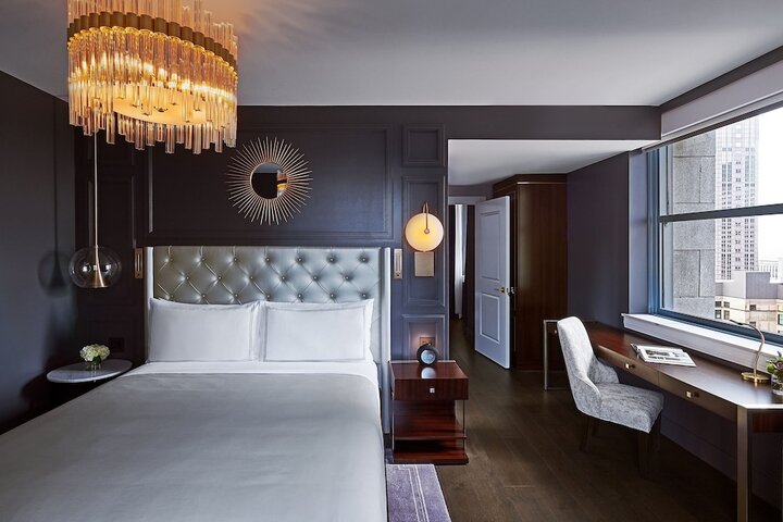 Room 22 of 60