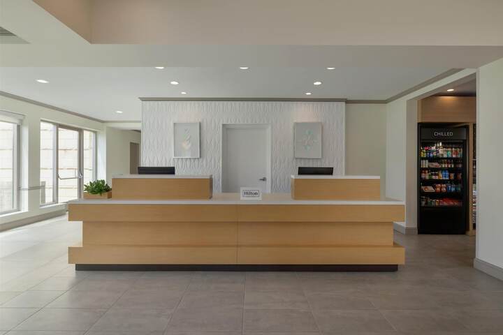 Hilton Garden Inn Cleveland Airport