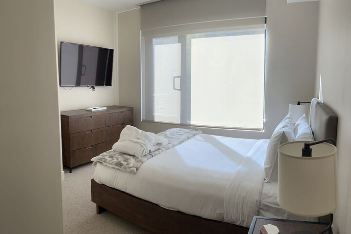Room 146 of 187