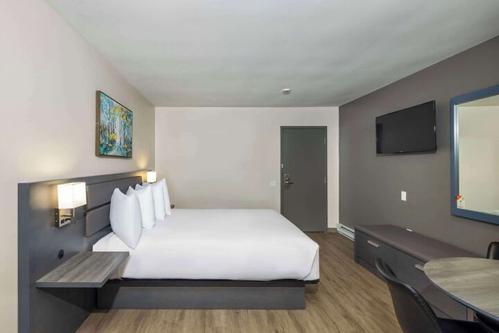 Les Suites de Laviolette an Ascend Collection Hotel