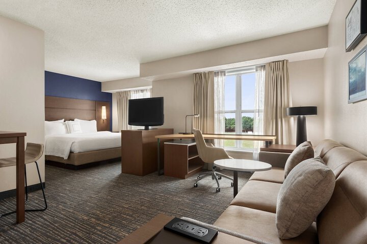 Room 18 of 29