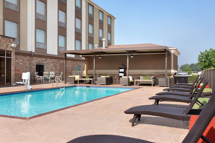 Holiday Inn Express Inn & Suites Searcy by IHG