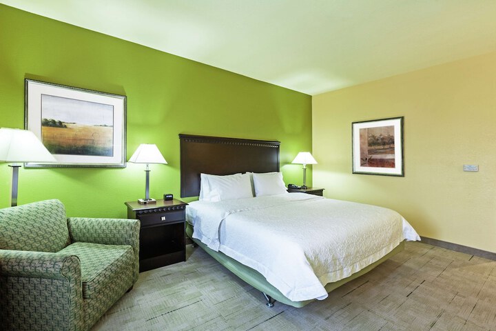 Hampton Inn & Suites Tulsa North / Owasso