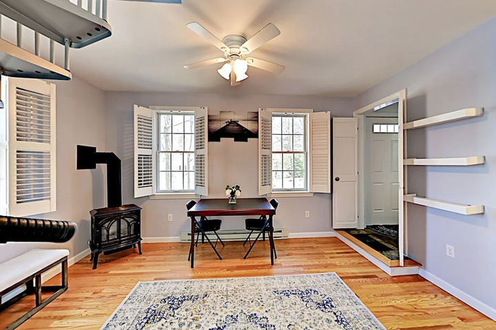 Quiet Family - 4 Br Home