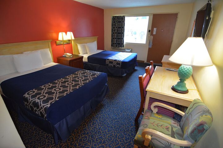 Room 23 of 31