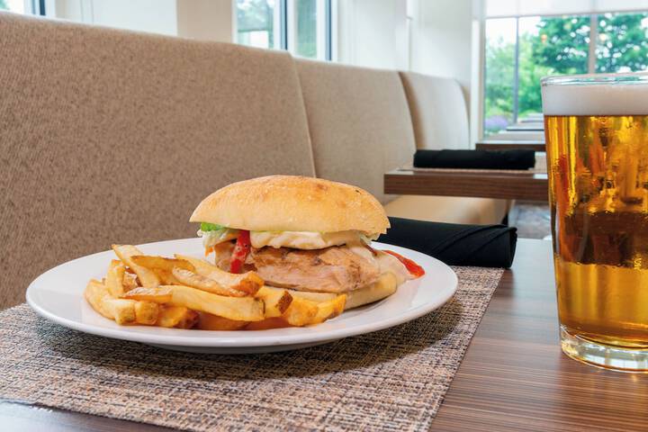 Hilton Garden Inn Wayne