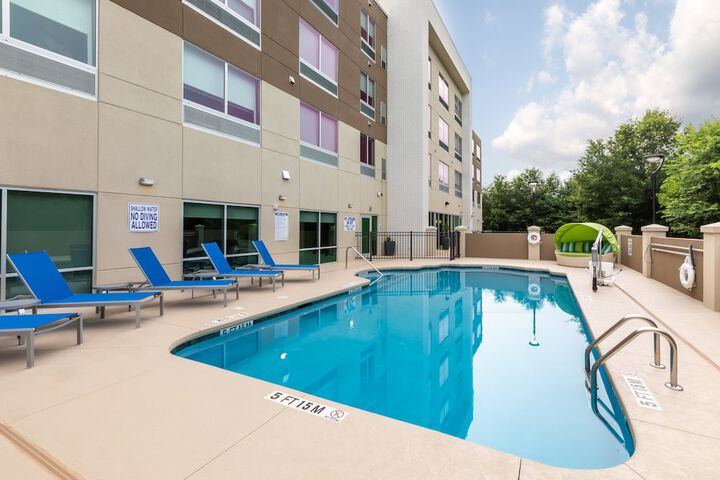 Holiday Inn Express & Suites Rock Hill by IHG