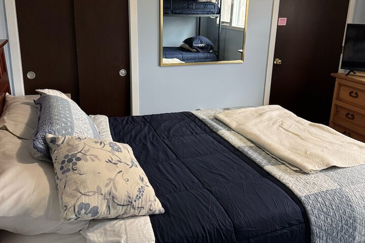 Room 14 of 25
