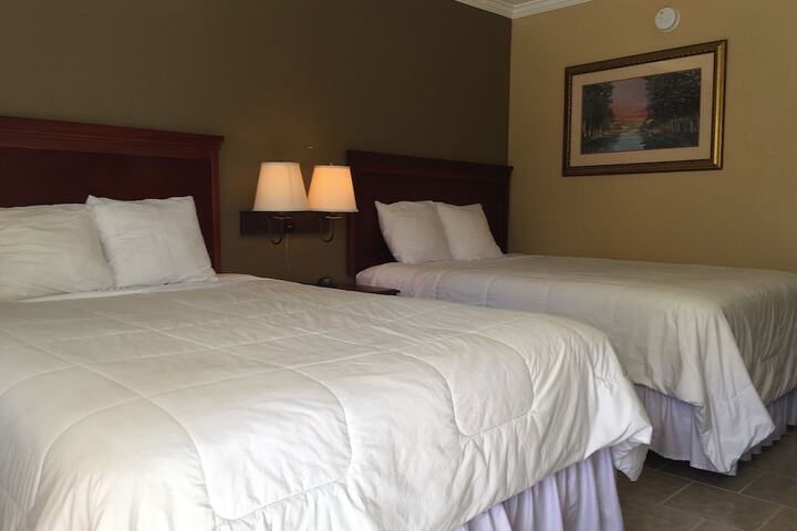 Room 11 of 34