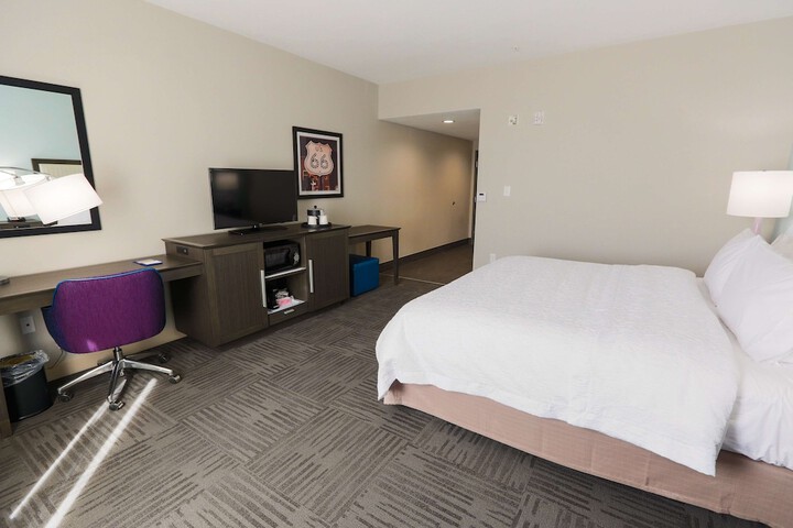 Room 43 of 65