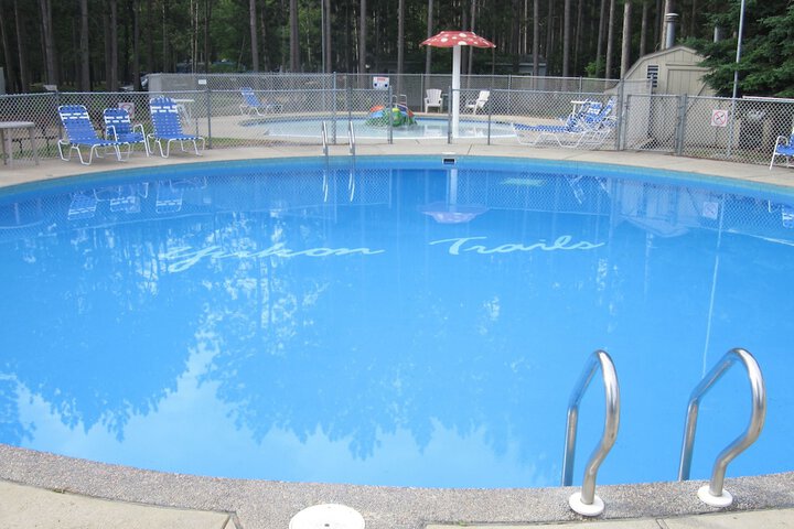 Pool 14 of 65