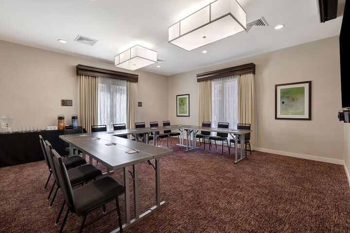 Homewood Suites by Hilton - Boulder