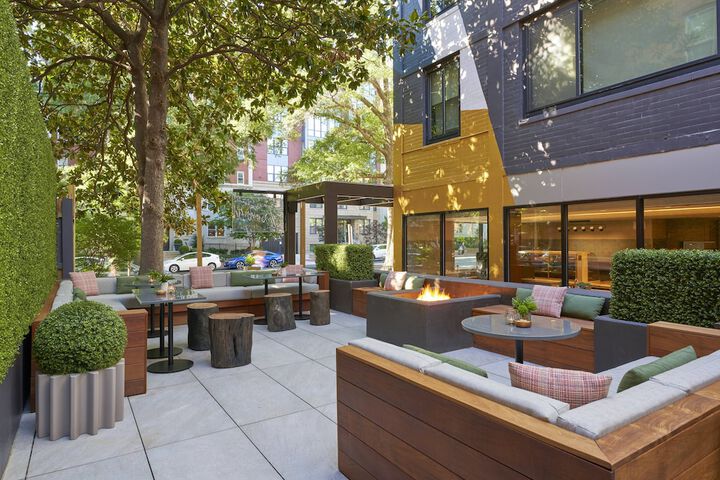 Terrace/Patio 68 of 71