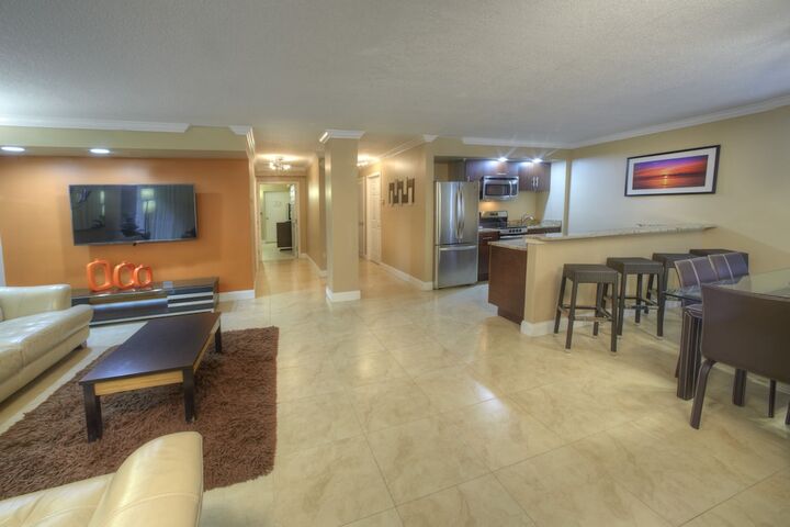 Room 33 of 47