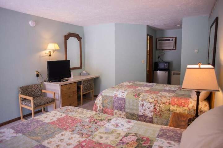 Room 25 of 41
