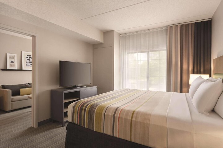 Country Inn & Suites by Radisson Raleigh-Durham Airport, NC