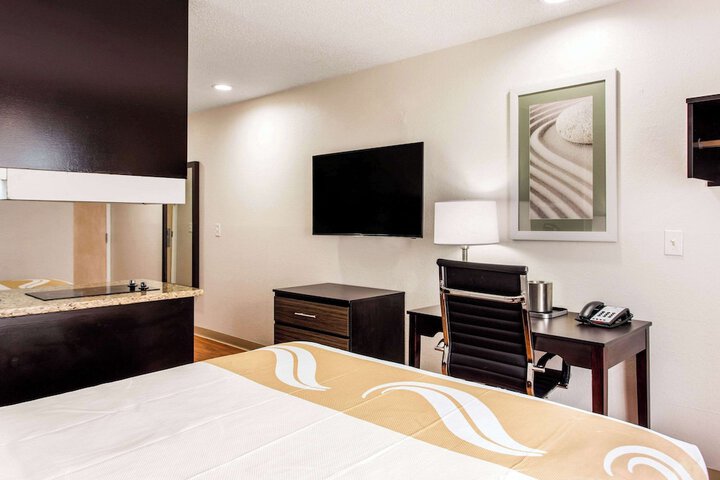 Quality Inn & Suites Myrtle Beach near Outlets