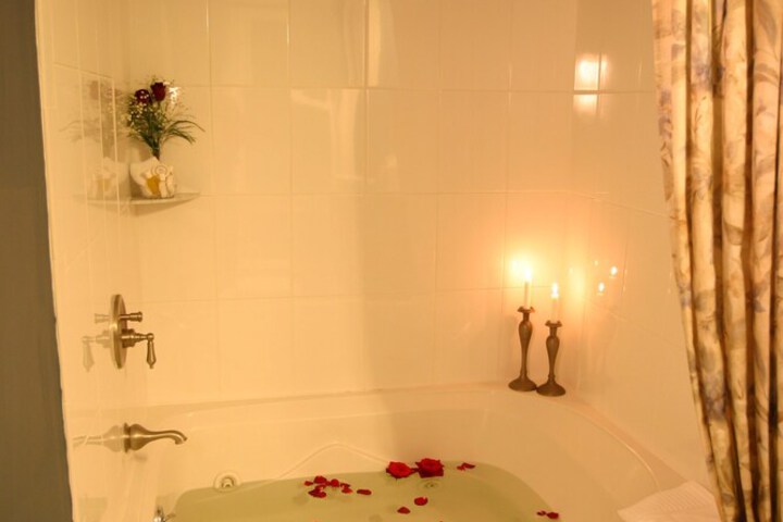 Carisbrooke Inn