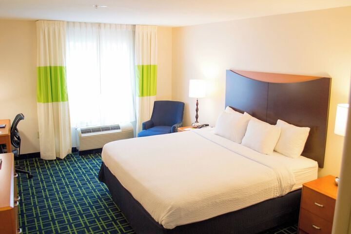 Room 16 of 29