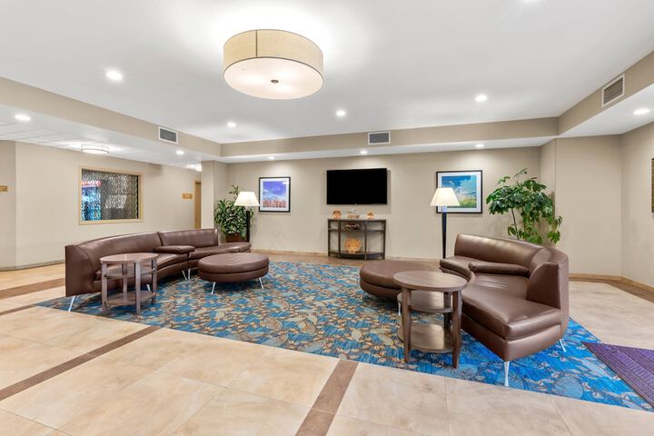 Hotel 3 of 81