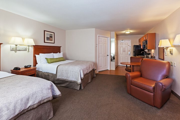 Candlewood Suites Pearland by IHG