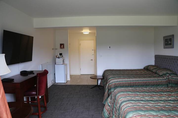 Room 15 of 49
