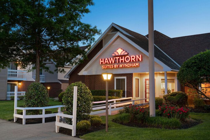 Hotel 3 of 35