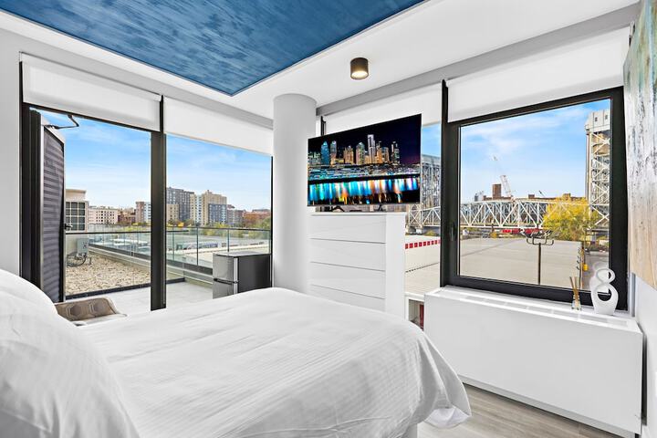 Global Luxury Suites at the Arches