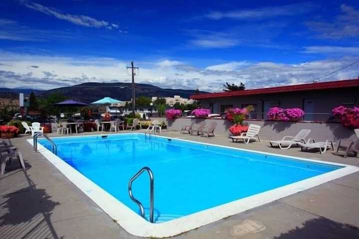 Pool 10 of 45
