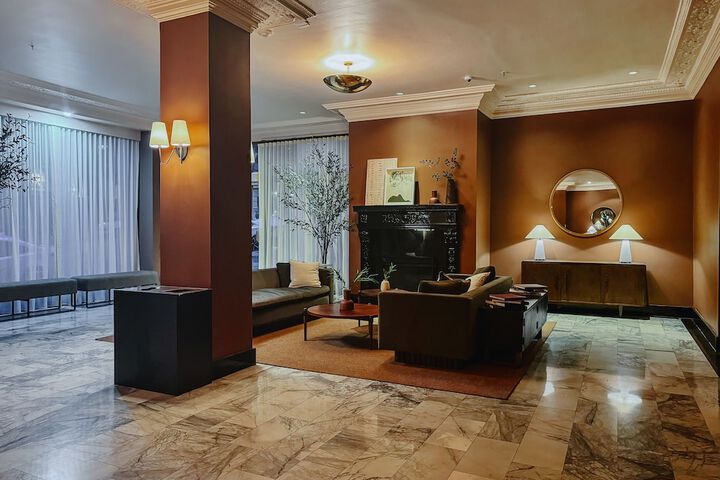FOUND Hotel Carlton Nob Hill