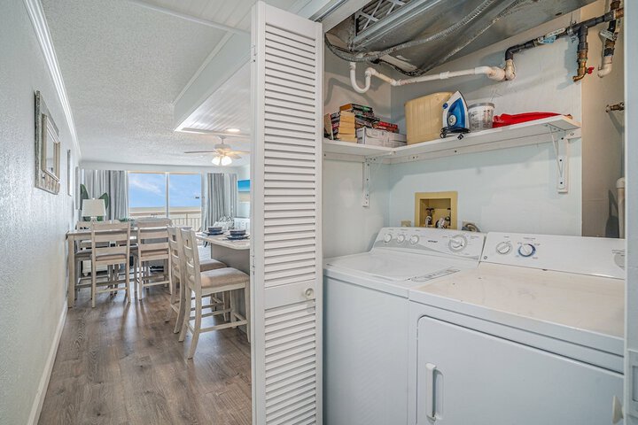 0206 Waters Edge Resort 1 Bedroom Condo by RedAwning