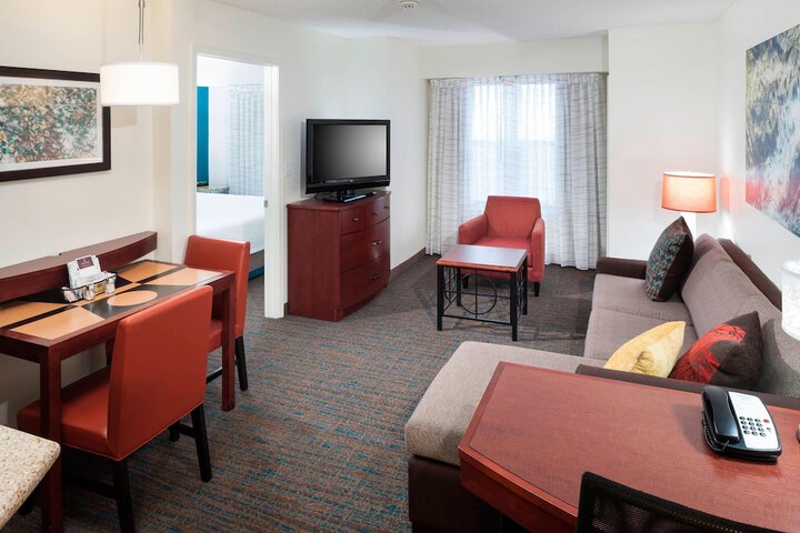Room 18 of 29