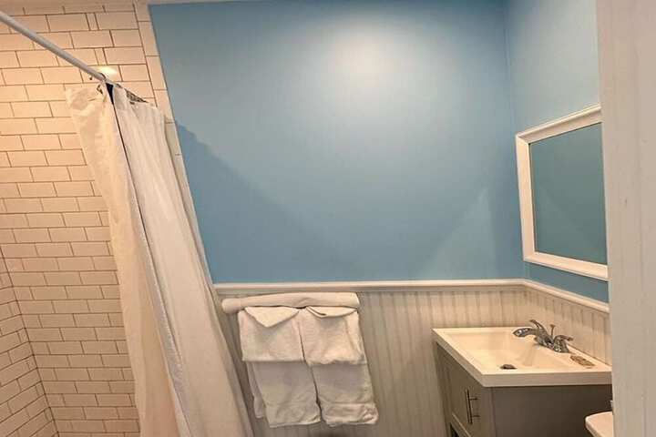 Room 101 of 127